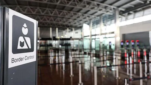 AB'nin Türk vatandaşlarını da kapsayan Schengen Bölgesi'ne yeni giriş-çıkış sistemi EES nasıl işleyecek?