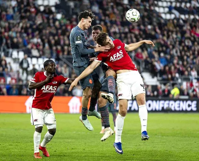 Arda Turan ve Shakhtar Donetsk Avrupa'da Devleşti: Konferans Ligi'nde Yarı Final Heyecanı