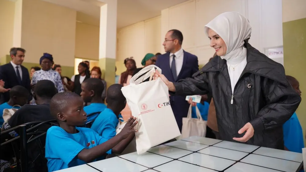 Bakan Göktaş, Senegal