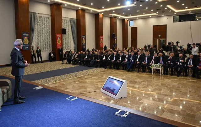 Bakan Uraloğlu, Trabzon Hafif Raylı Sistem Hattı ihalesinin yakın zamanda yapılacağını söyledi