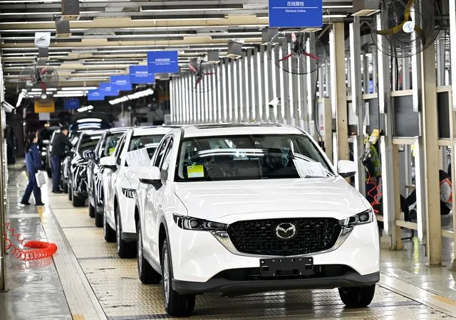 Çin Otomobil Sektöründe Mart Ayı Rekoru: Üretim ve Satış Verileri Beklentileri Aştı