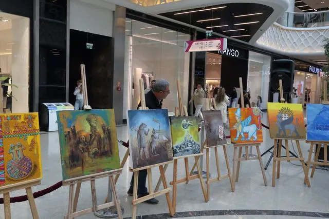 Çorum'da "Uluslararası Plastik Sanatlar Sergisi" açıldı