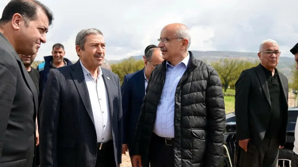 Darende'de dolu afeti sonrası mahallelere ziyaret - Son Dakika