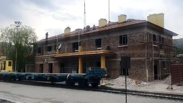Elazığ'da 79 yıllık tarihi tren istasyonu yenileniyor