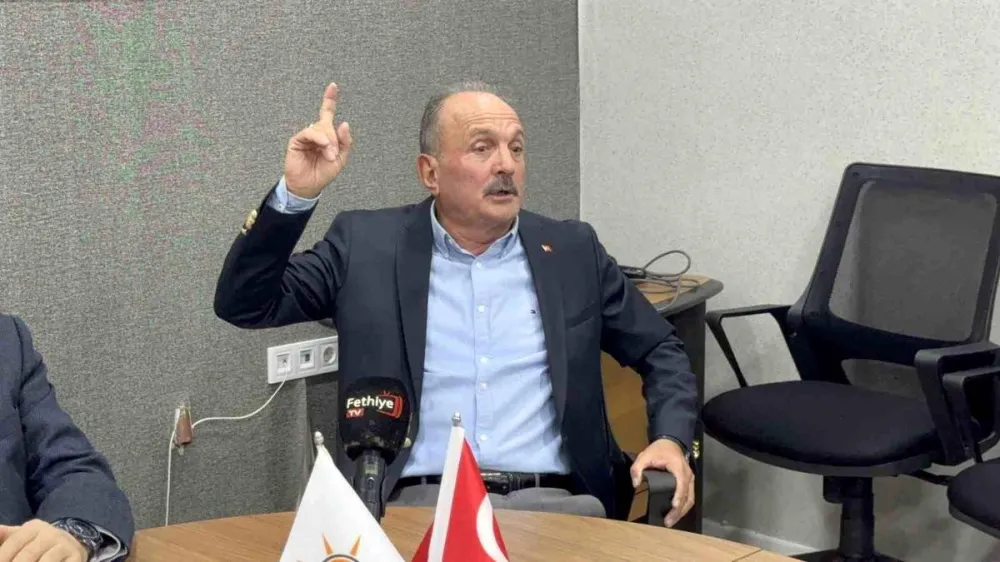 Fethiye'nin Eski Belediye Başkanı İYİ Parti'den Ayrıldı
