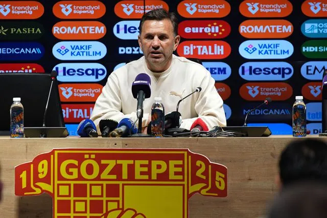 Galatasaray'da 'Köstebek' Alarmı: Okan Buruk'un 'Hain' Çıkışının Ardından Florya Mercek Altında