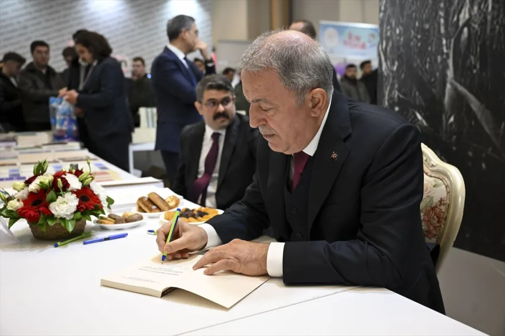 Hulusi Akar