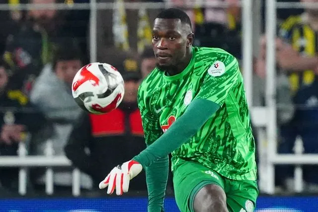 Kaleci Fofana’dan Tarihi Dokunuş: Rizespor’un Puan Kahramanı Kadıköy’de İlki Başardı