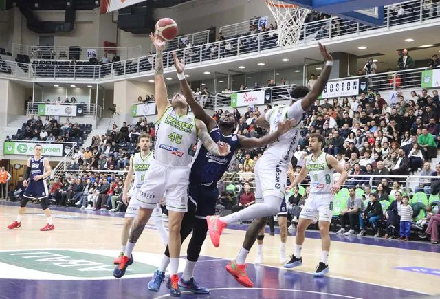 Merkezefendi, Başkent deplasmanında