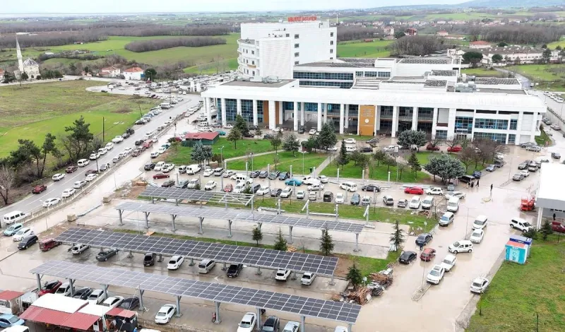 Bafra Devlet Hastanesi enerjisini güneşten sağlıyor: Günlük 50 bin TL tasarruf