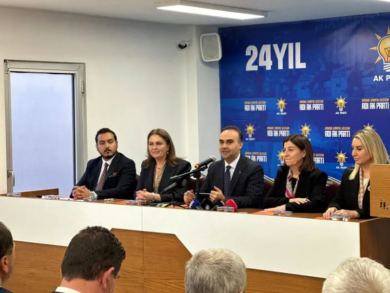 Bakan Kacır: Türkiye