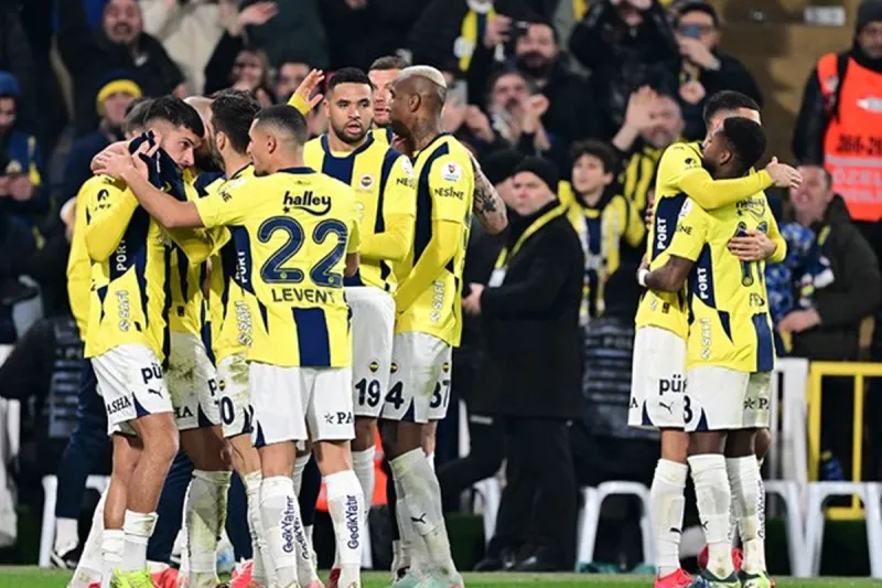 Bavullarını bile topladı! Fenerbahçe