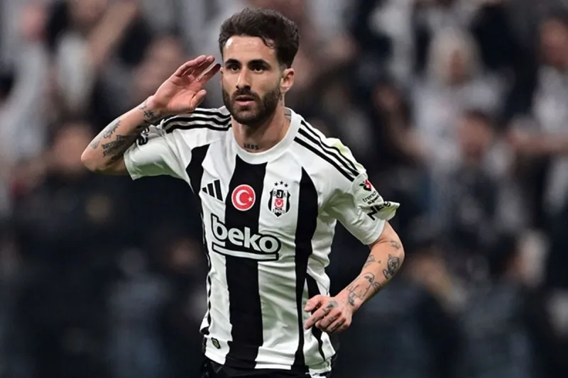 Beşiktaş'tan kaçar gibi giden Rafa Silva rezil rüsva oldu