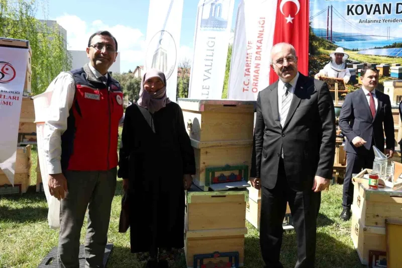 Çanakkale'de geçen yıl orman yangınlarından etkilenen 39 üreticiye 2 bin kovan dağıtıldı