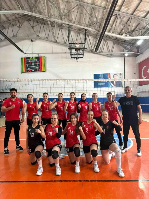 Erzincan Vefa Spor'dan Tarihi Başarı: Genç Sultanlar Türkiye Şampiyonası Yolunda