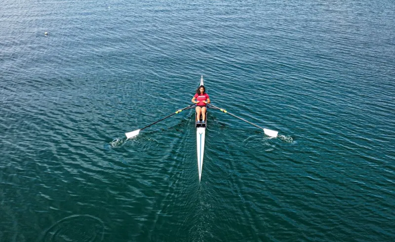 Milli kürekçi Nil Sevindik