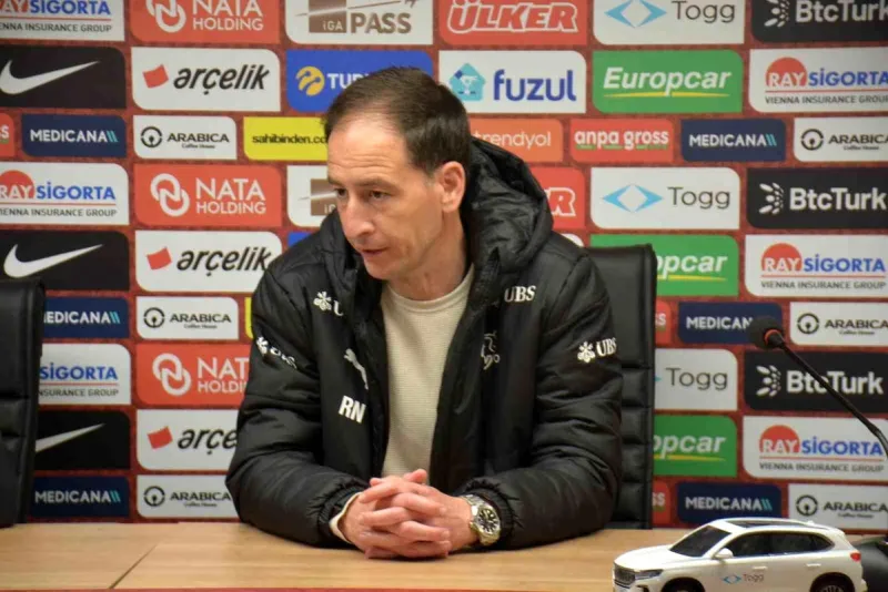 Necla Güngör Kıragası: 