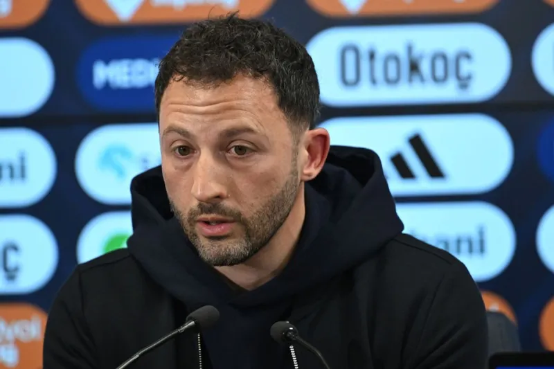 Tedesco'dan istifa sorusuna cevap