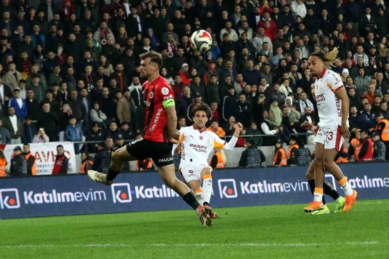 Trendyol Süper Lig: Gençlerbirliği: 1 Galatasaray: 2 (Maç sonucu)