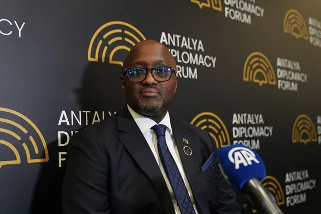 Ruanda Dışişleri Bakanı Nduhungirehe