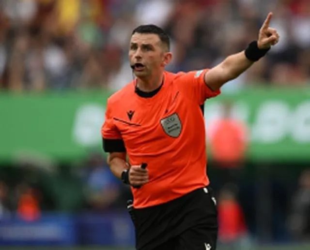 A Milli Takım'ın Dünya Kupası Yolundaki Kritik Play-Off Finalini Michael Oliver Yönetecek