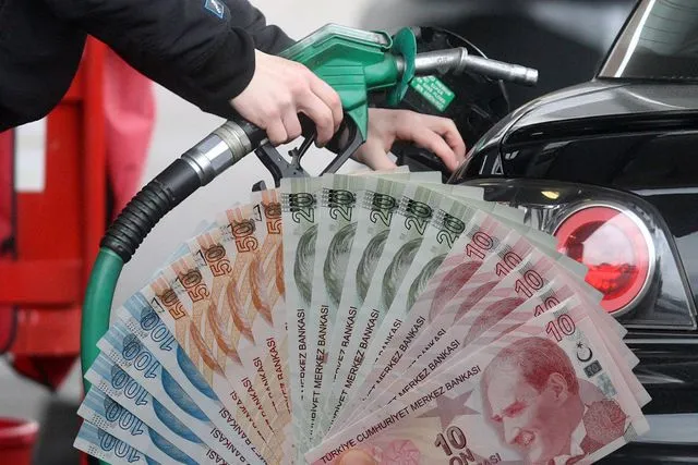Akaryakıt Fiyatlarında Büyük Hareketlilik: Motorin ve Benzin İçin Dev Zam Kapıda