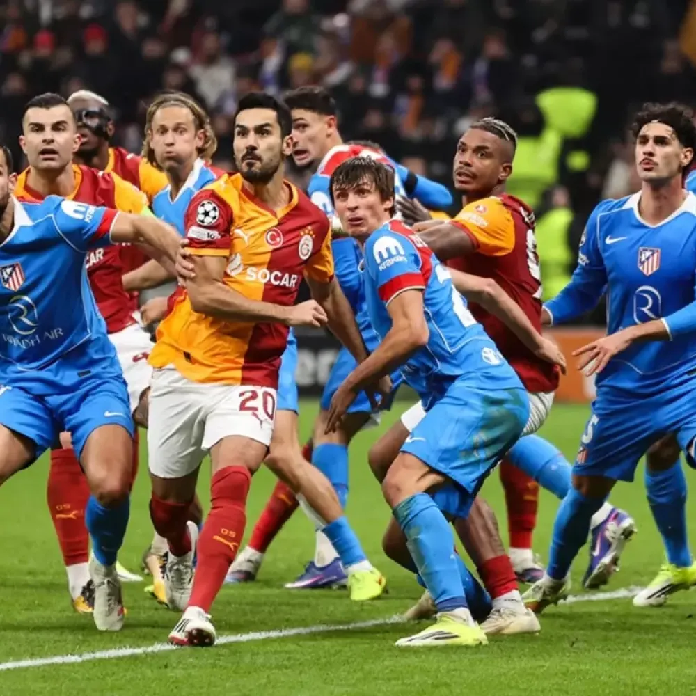 Atletico Madrid, Barcelona'yı Dize Getirdi