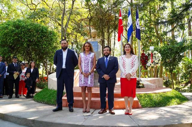 El Salvador