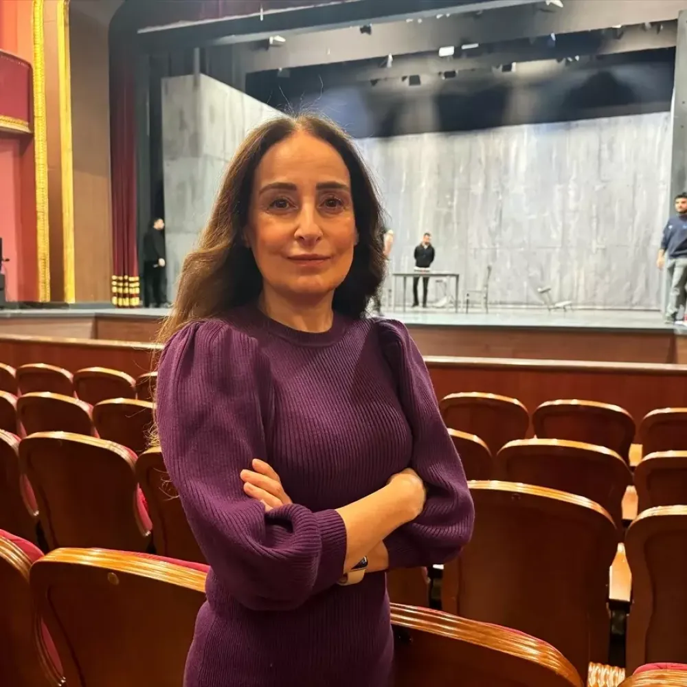 İDOB'un "Tehlikeli Oyun" ve "Deli Dumrul" oyunları bugün prömiyer yapacak