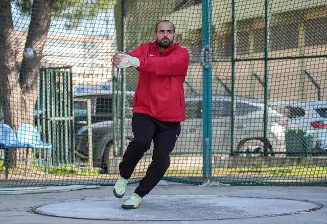 İşitme engelli milli çekiç sporcusu Muhammed, kariyerini şampiyonlukla noktalamak istiyor