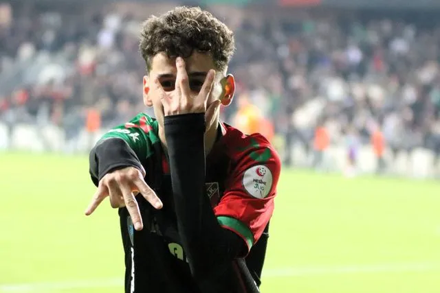Karşıyaka'da Fenerbahçe'ye transfer olan Adem kayıplara karıştı