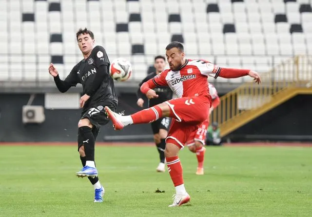 Manisa FK play-off umutlarını tüketiyor