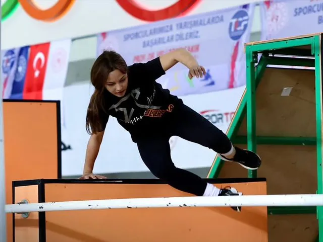 Mersin'de Sporun Zirvesi: Parkur Cimnastik Türkiye Şampiyonası