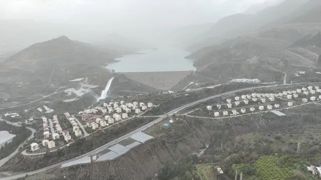 Mersin'in Su Kaynaklarında Yağış Bereketi: Baraj Doluluk Oranları Kritik Seviyeleri Aşarak Yükseldi