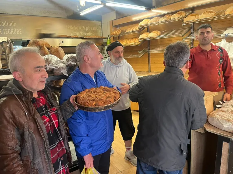 Bayramın tescilli lezzeti haşhaşlı lokuma yoğun ilgi