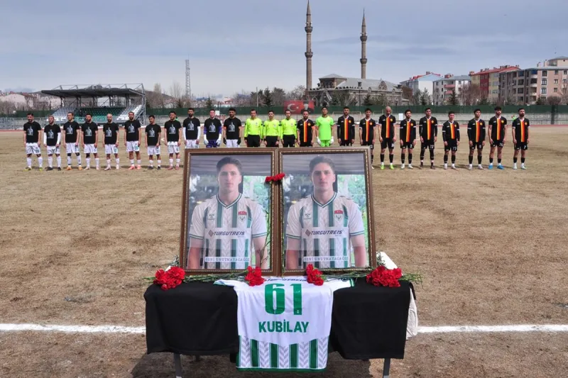 Kars 36 Spor, silahlı saldırıda hayatını kaybeden Kubilay Kaan Kundakçı