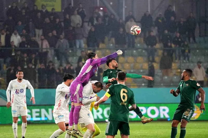 Trendyol 1. Lig: Esenler Erokspor: 0 Erzurumspor FK: 2