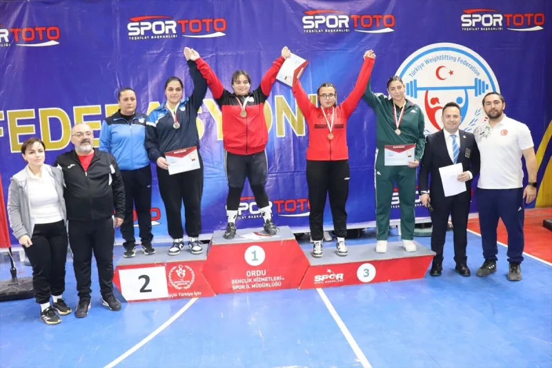 Ünye'de Düzenlenen Genç Kızlar Türkiye Halter Şampiyonası Fair-Play Ruhuyla Sona Erdı