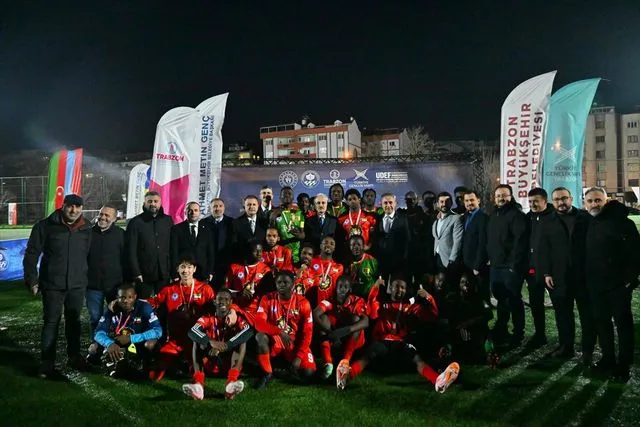 Uluslararası Öğrenci Futbol Turnuvası Trabzon'da Gerçekleştirildi
