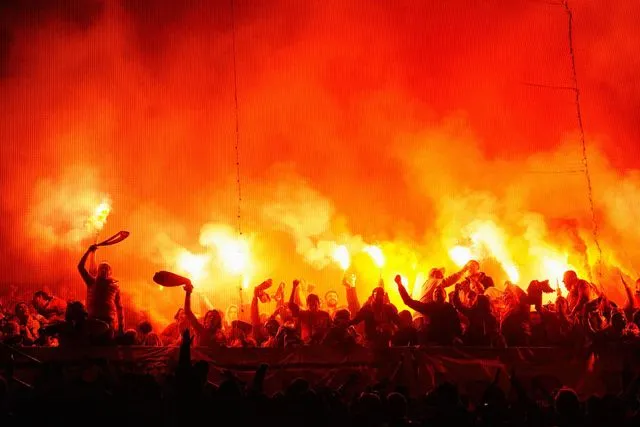 Ve yeni sezonun ilk bombası patlıyor! Galatasaray